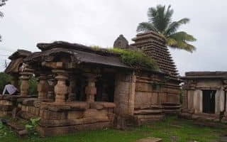 ಐತಿಹಾಸಿಕ ನೇಸರಗಿ ಜೋಡುಗುಡಿ